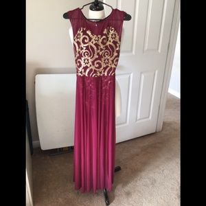 Red and gold long dress dance costume w/ hairpiece